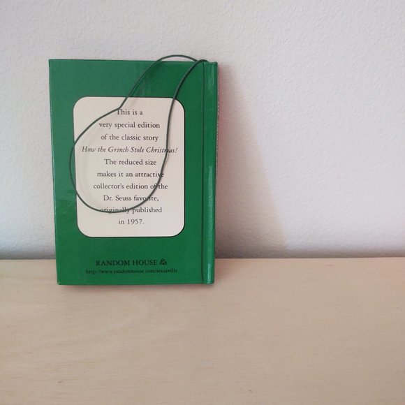 How The Grinch Stole Christmas Miniature book - Picture 2 of 2